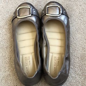 Me Too Leather Pewter Flats